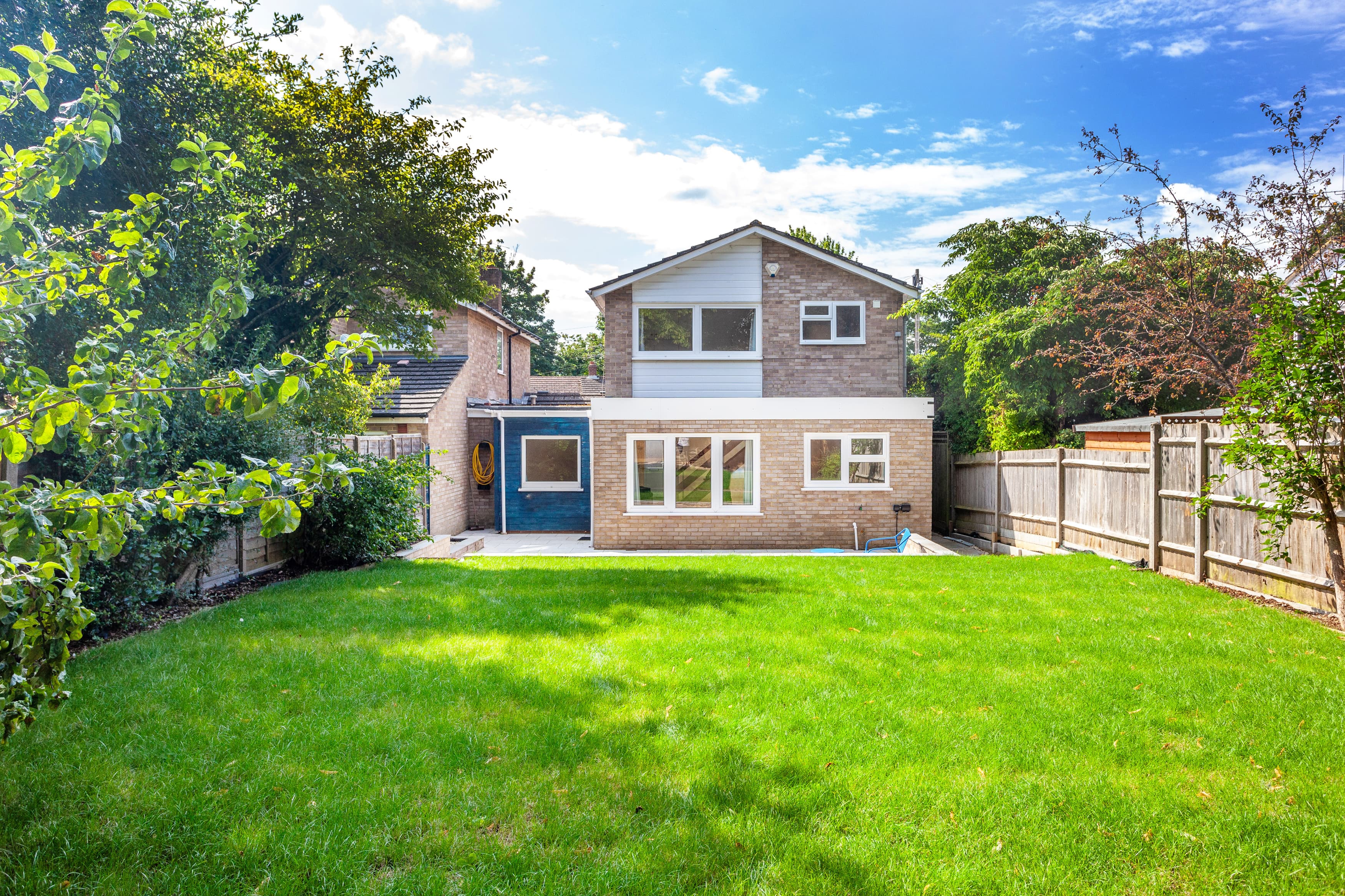 Longhurst Close, Caversham, RG4