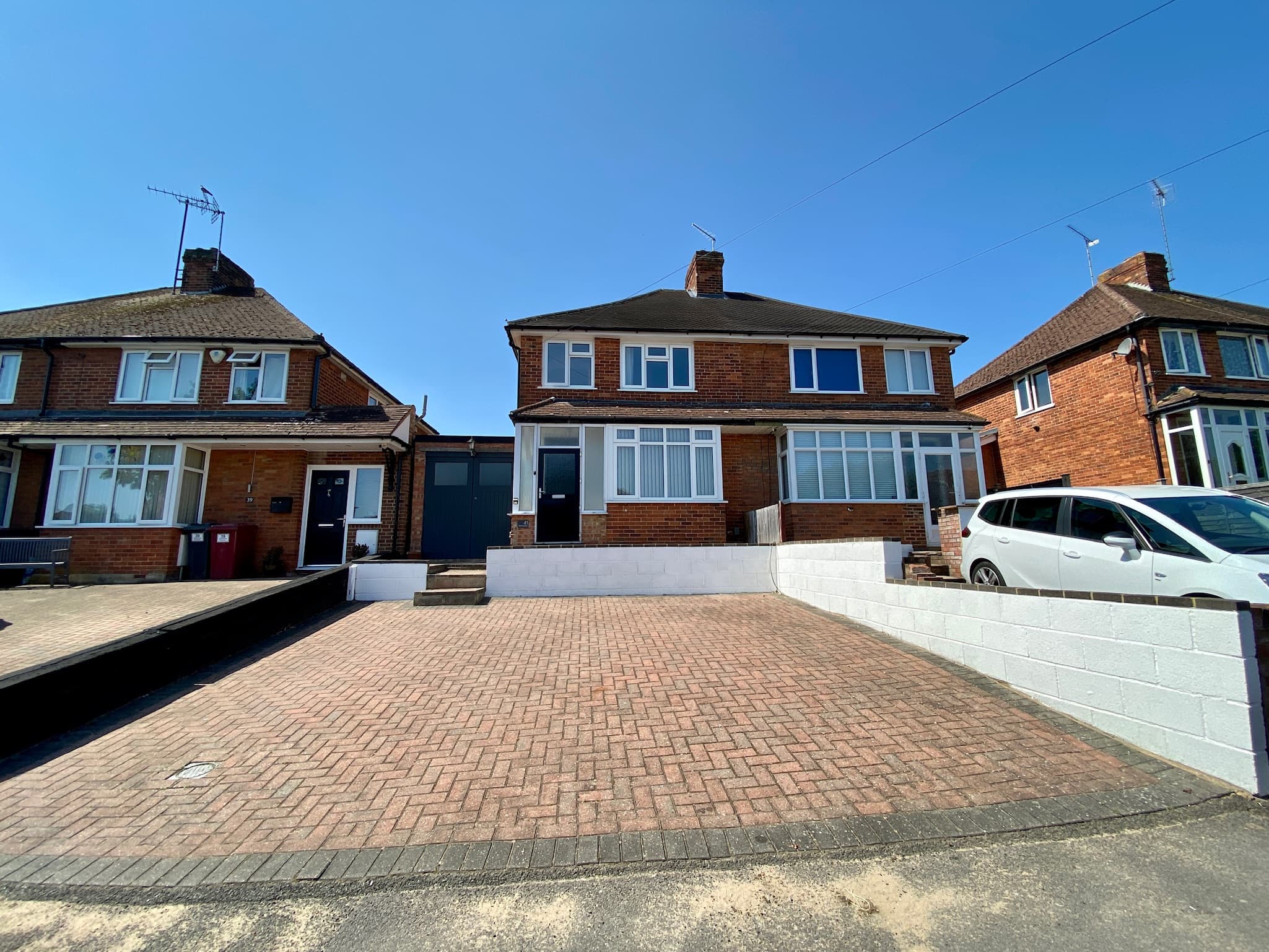 Grasmere Avenue, Tilehurst, RG30