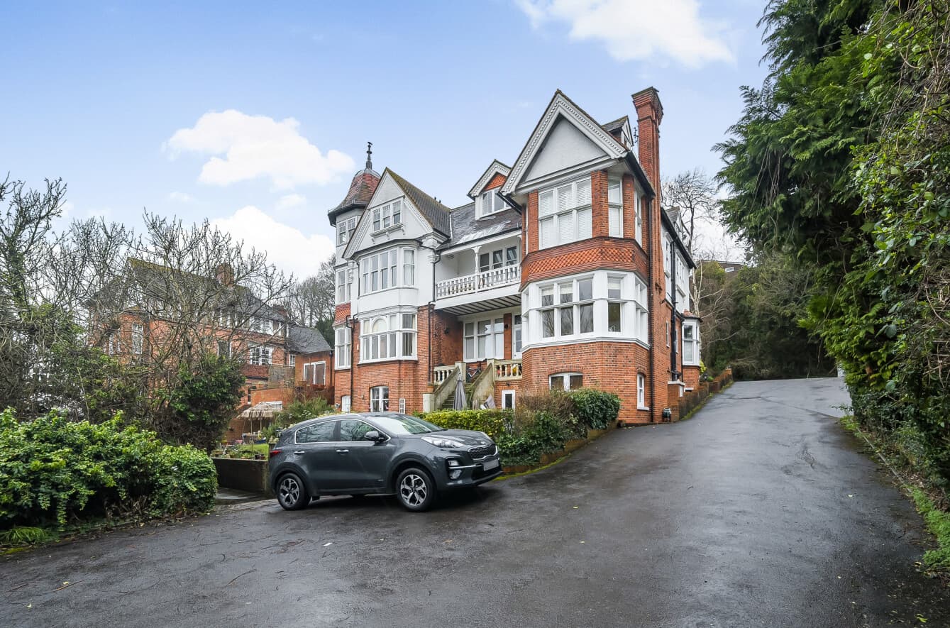 The Warren, Caversham, RG4