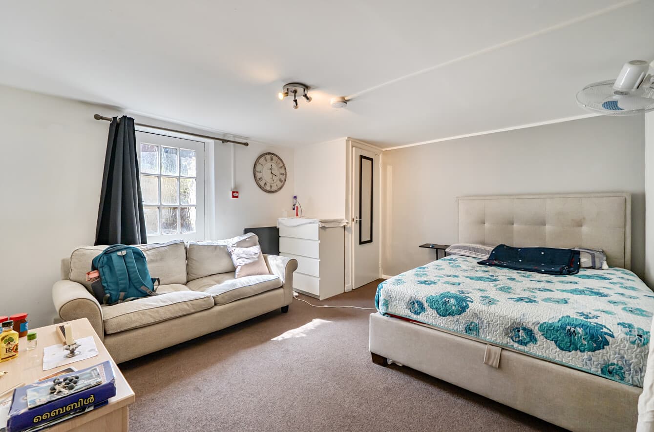 Carey Street, 25 Carey Street, RG1