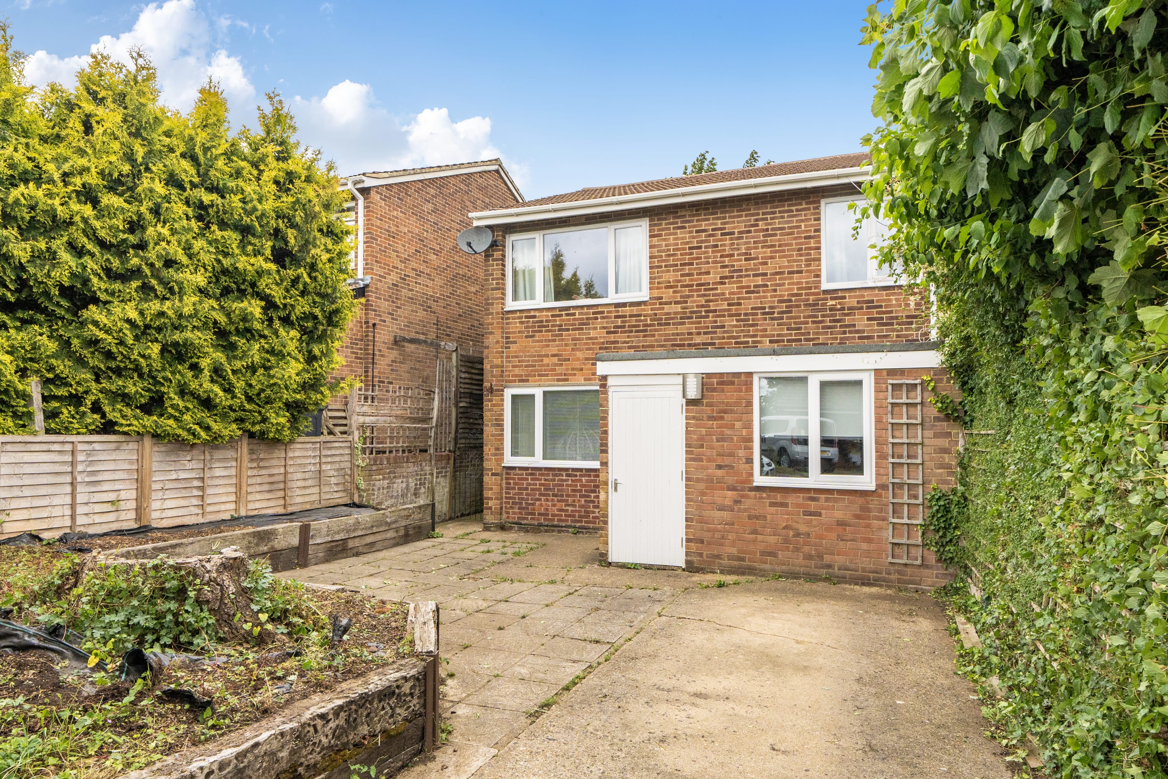 Montpelier Drive, Caversham, RG4